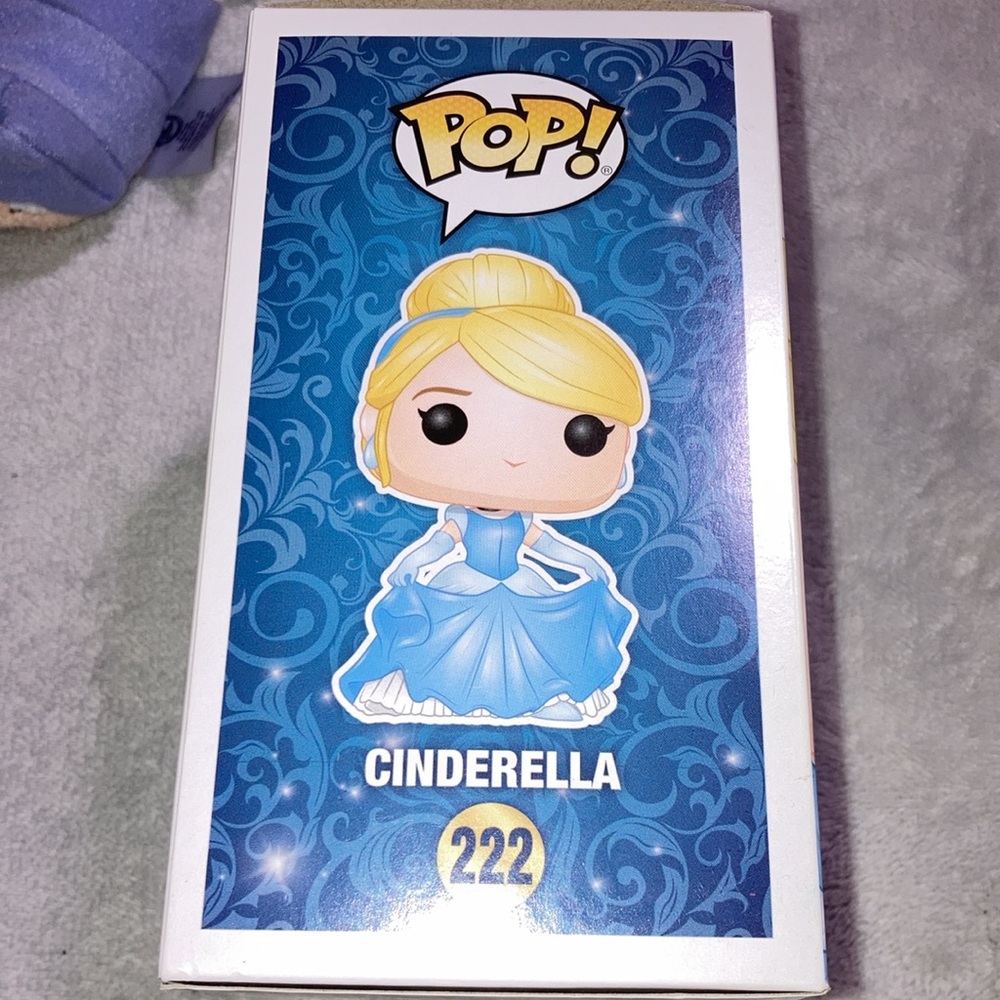 Funko Pop!! šøšš§āāļøCinderella, Perla Mouse, and Fairy Godmother. - Picture 5 of 8